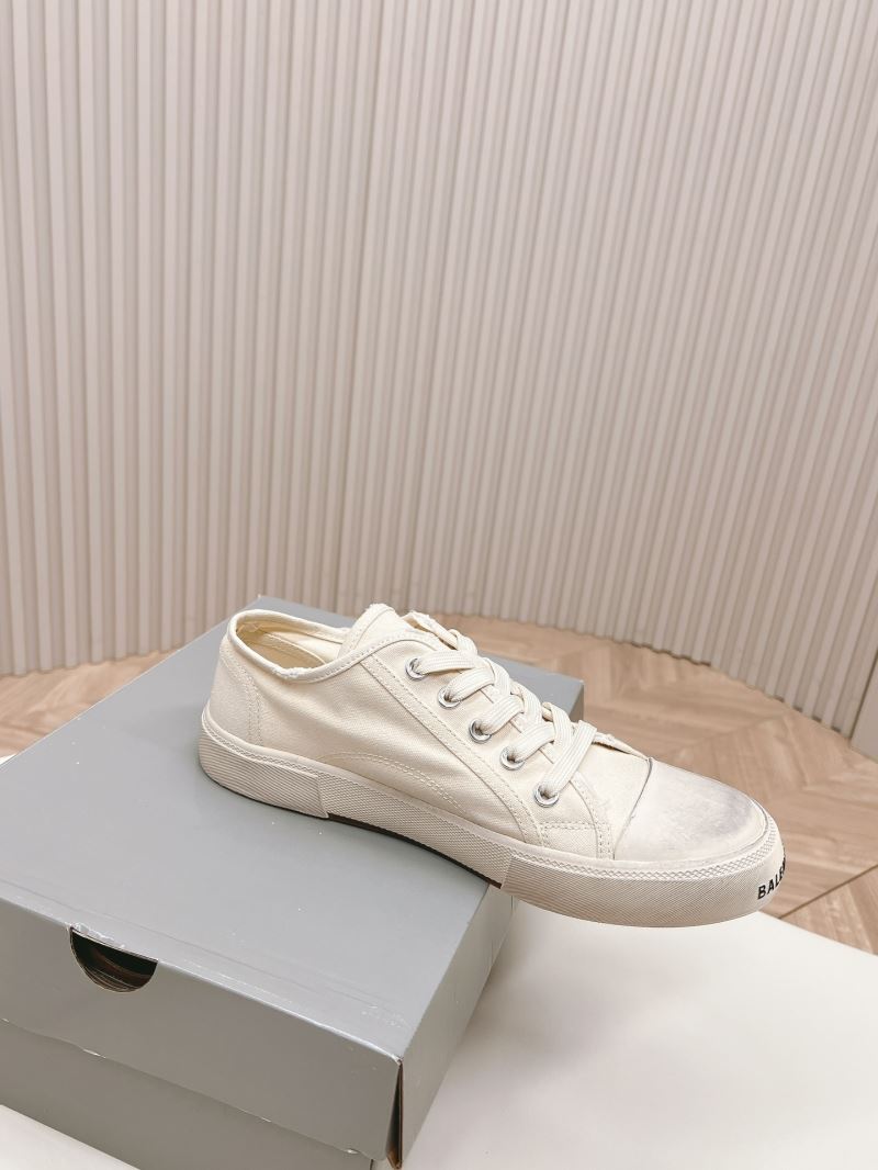 Balenciaga Low Shoes